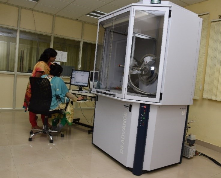 X-RAY DIFFRACTOMETER
